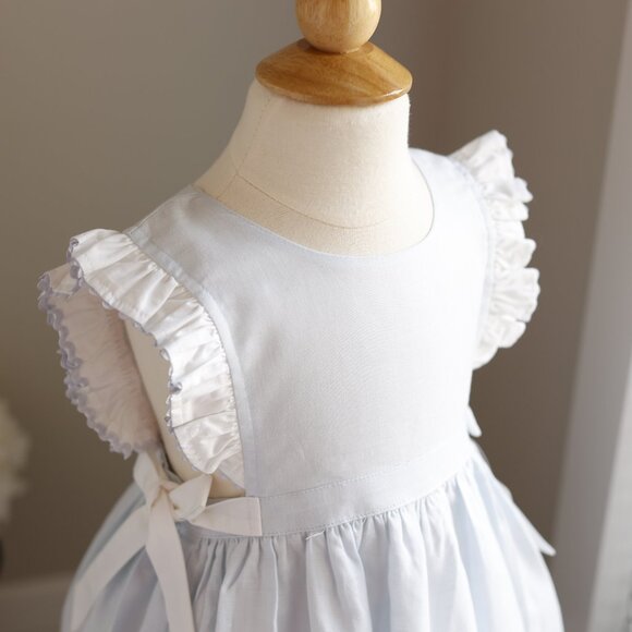 Blue Cotton Linen Pinafore Dress Portrait Vacation Monogram Size 5 NWT - Picture 2 of 8